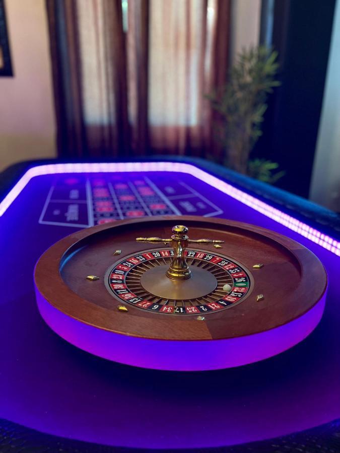 Ferienwohnung Capsule Casino - Jacuzzi - Billard - Netflix - Console & Jeux Mons  Exterior foto