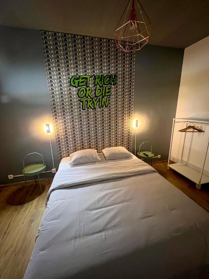 Ferienwohnung Capsule Casino - Jacuzzi - Billard - Netflix - Console & Jeux Mons  Exterior foto