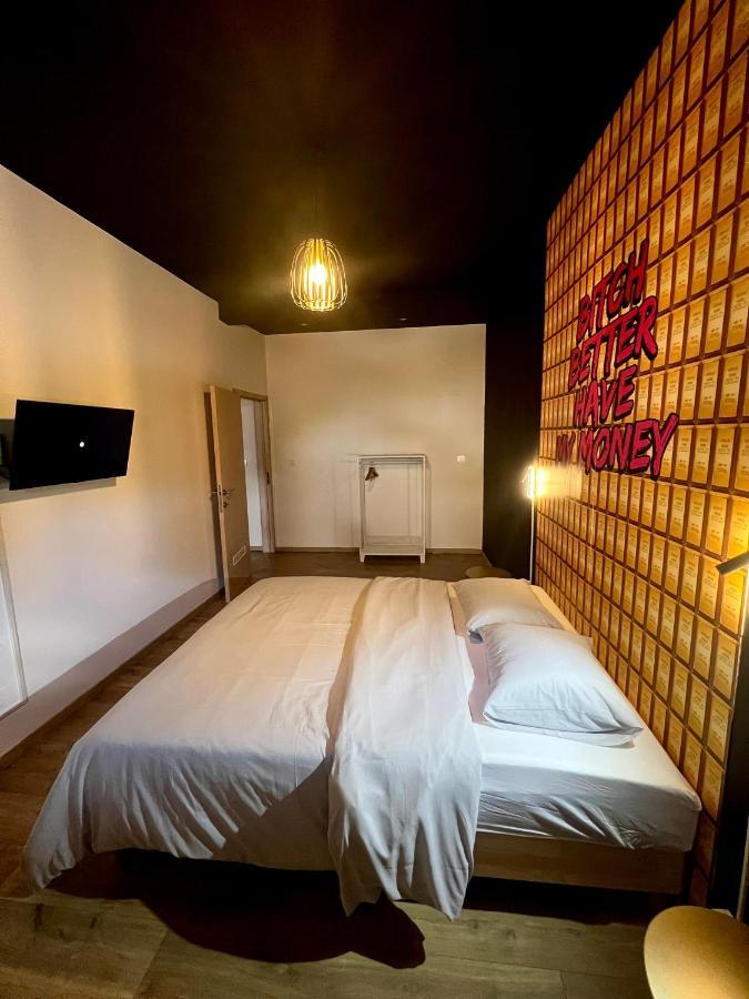 Ferienwohnung Capsule Casino - Jacuzzi - Billard - Netflix - Console & Jeux Mons  Exterior foto
