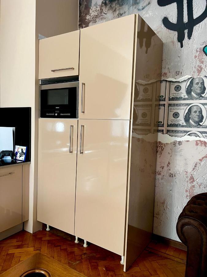 Ferienwohnung Capsule Casino - Jacuzzi - Billard - Netflix - Console & Jeux Mons  Exterior foto